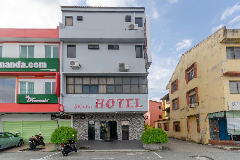 Oyo 1010 Skudai Hotel Eksteriør billede