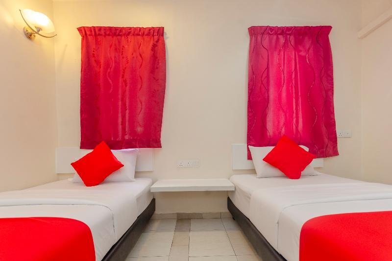 Oyo 1010 Skudai Hotel Eksteriør billede