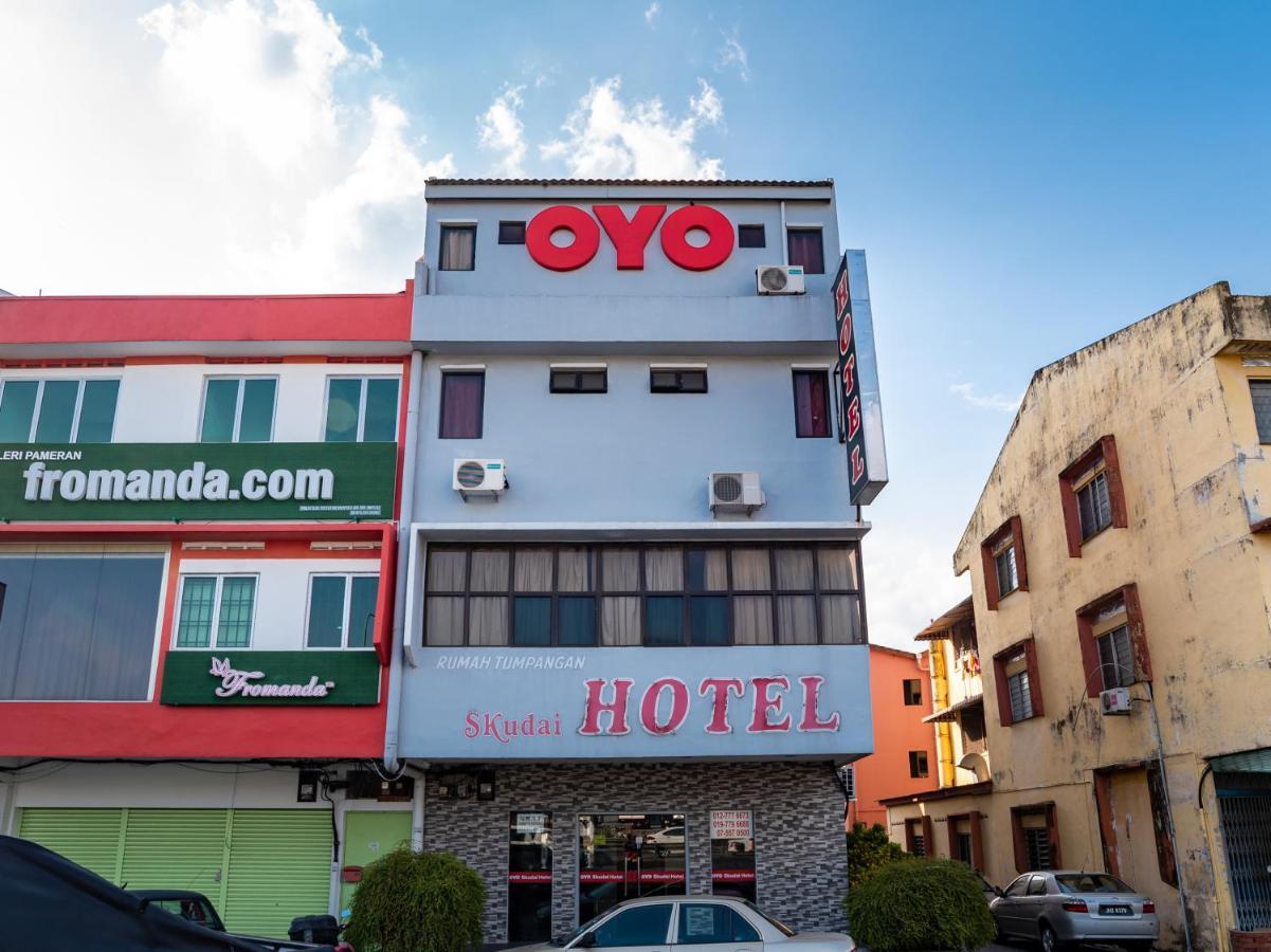 Oyo 1010 Skudai Hotel Eksteriør billede